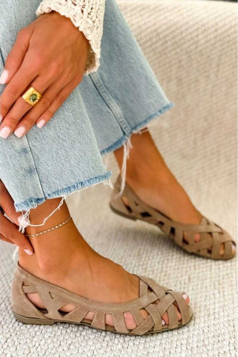 Camille | Woven Crisscross Flat Sandal