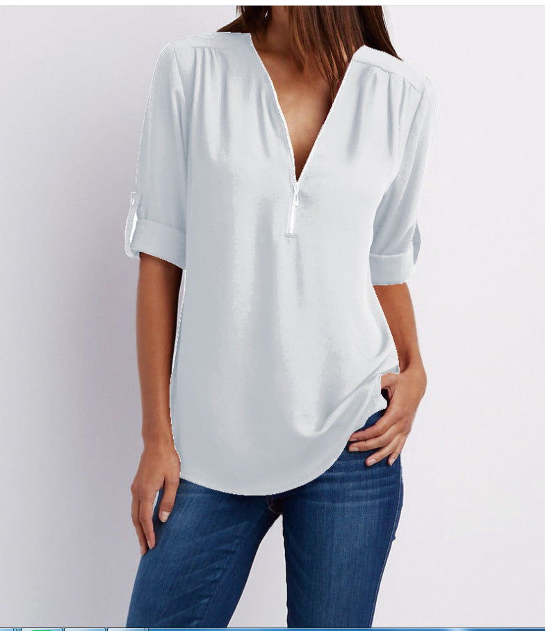 Laurel | Women's V-Neck Zip Blouse