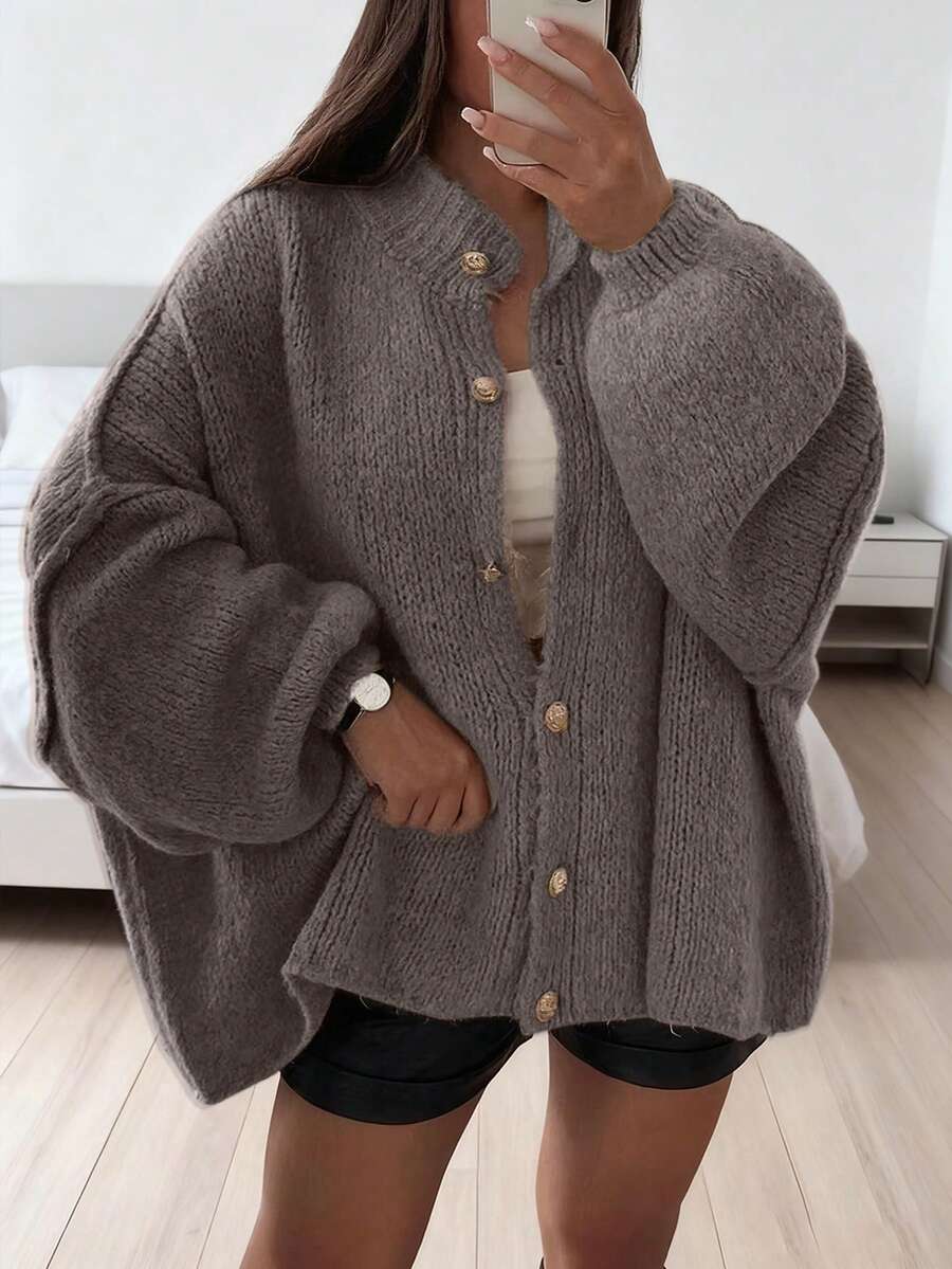 Grace Classic A-Straight Knit Cardigan