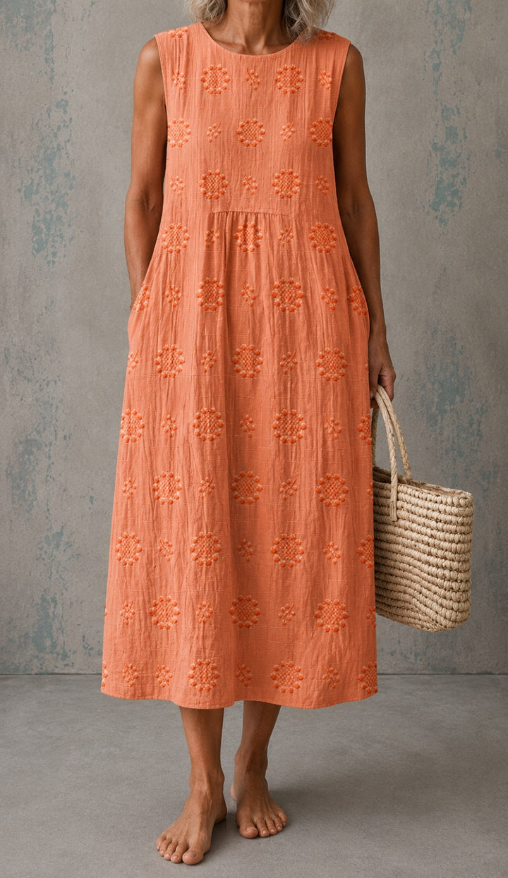 Linda | Textured Sleeveless Midi Dress