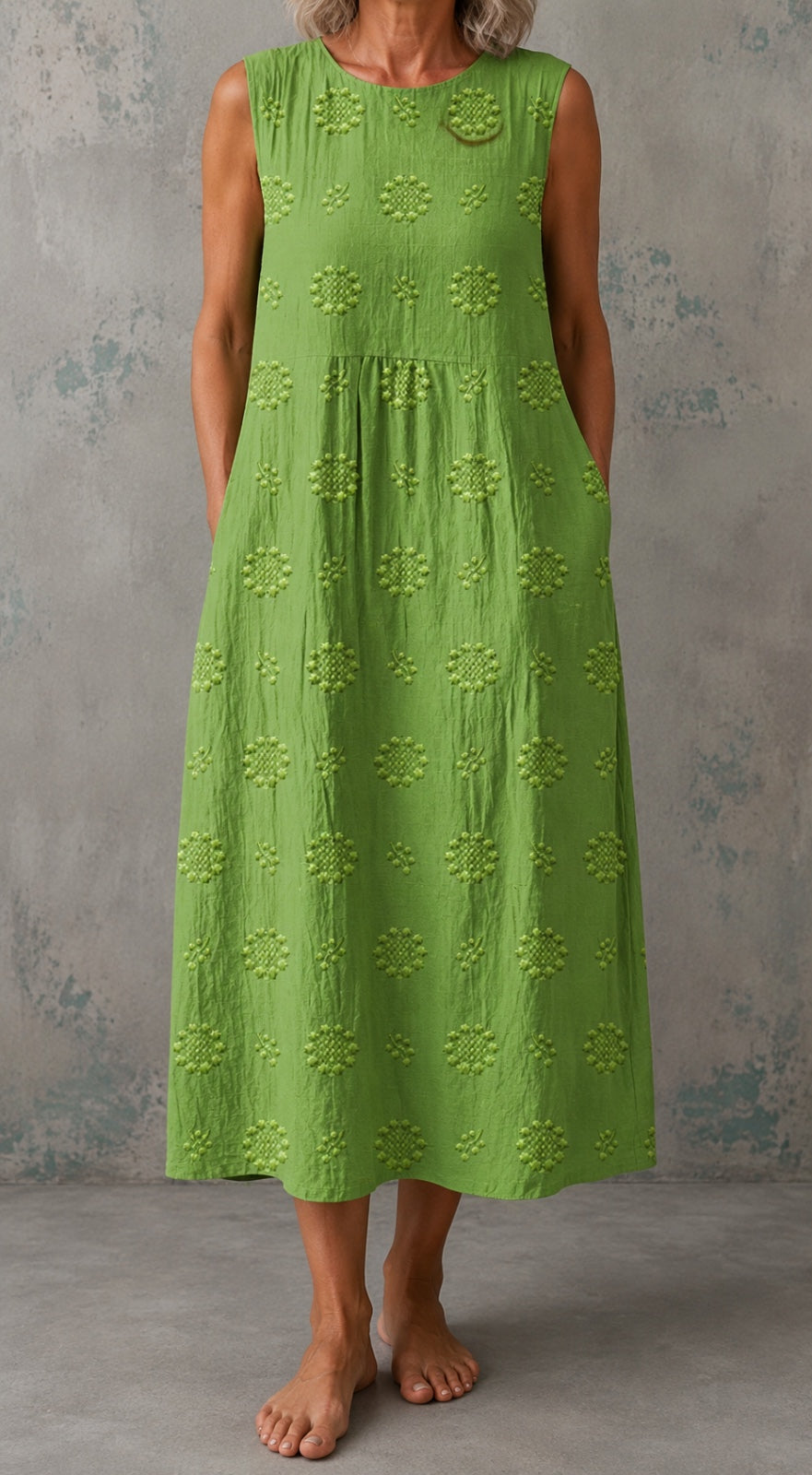Linda | Textured Sleeveless Midi Dress