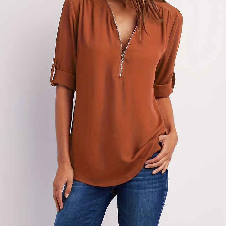 Laurel | Women's V-Neck Zip Blouse