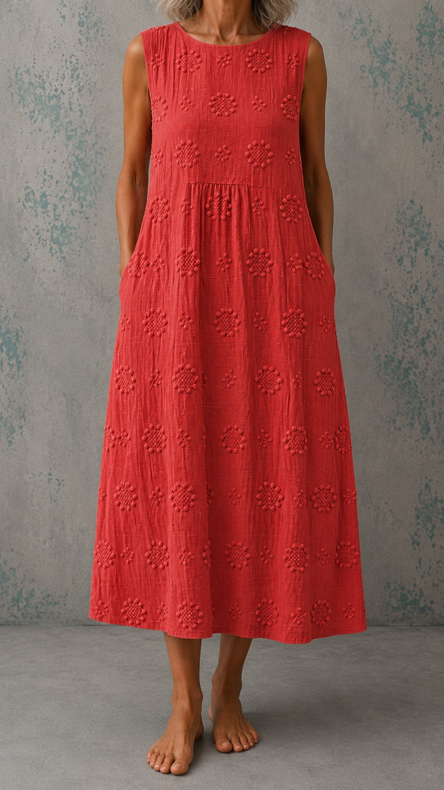 Linda | Textured Sleeveless Midi Dress
