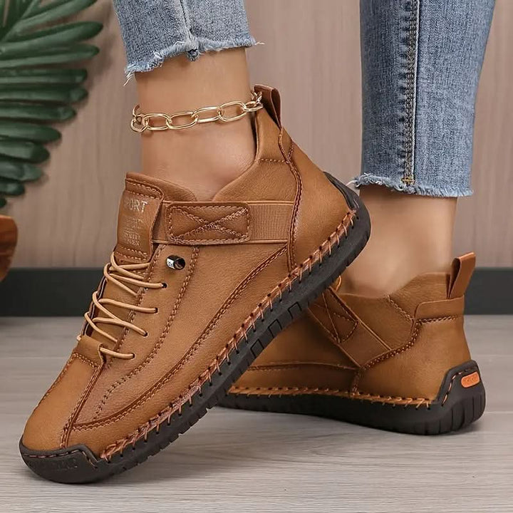 Mia | Hand-Stitched Lace-Up Leather Sneaker