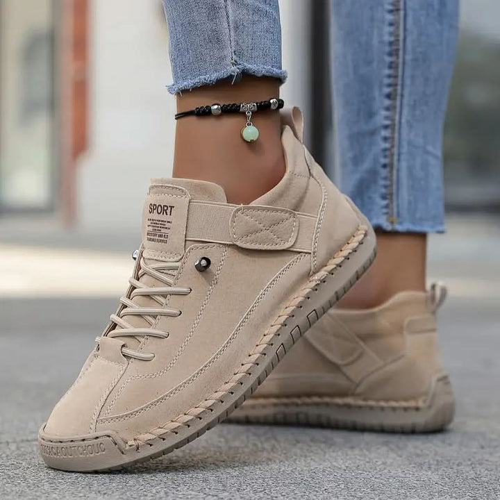 Mia | Hand-Stitched Lace-Up Leather Sneaker